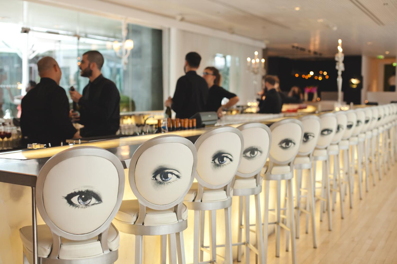 Sanderson London Kültér fotó The bar at the London Edition