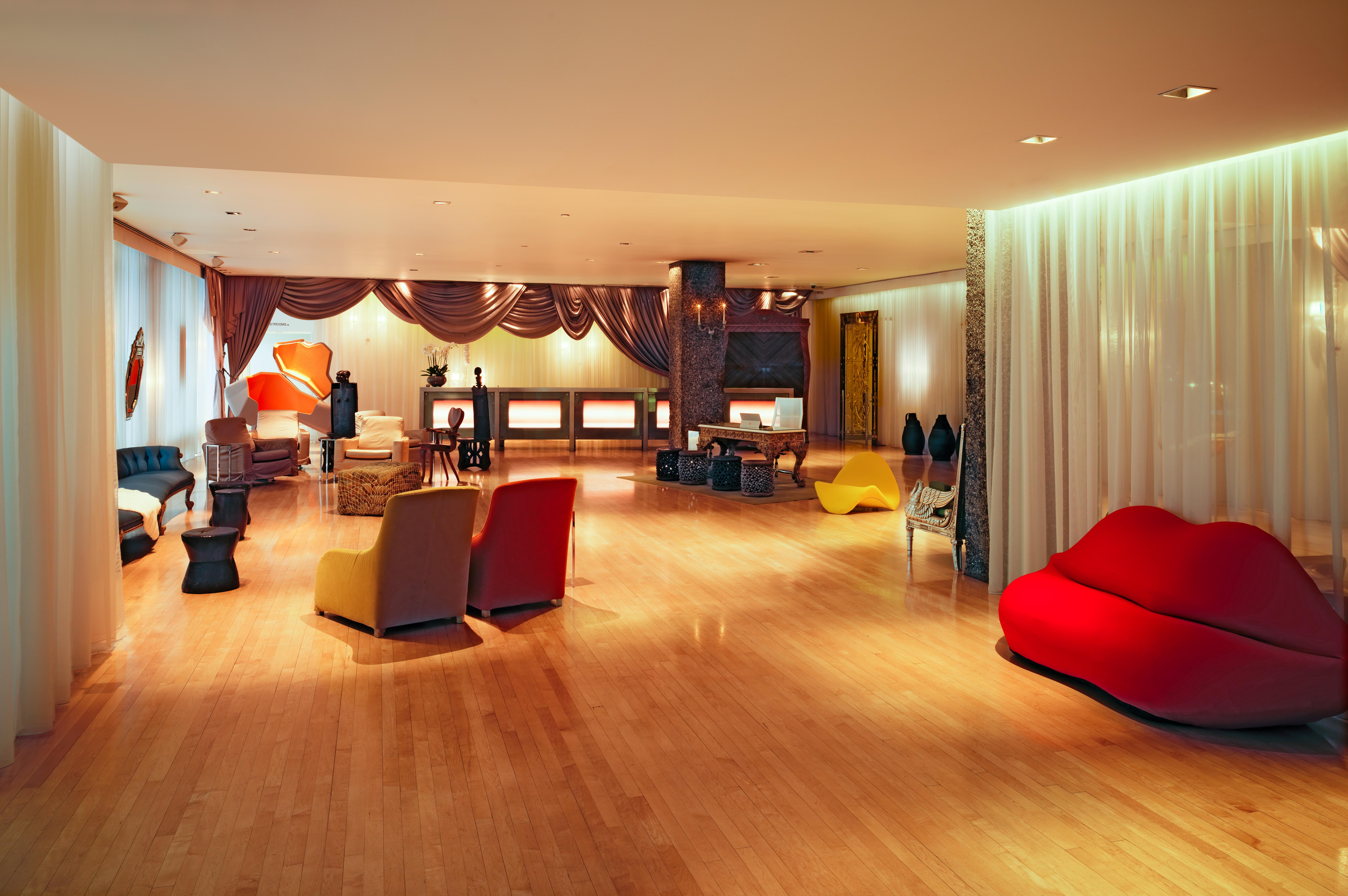 Sanderson London Kültér fotó The interior of the lounge