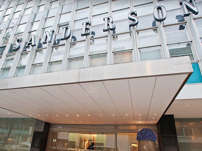 Sanderson London Kültér fotó The entrance of the hospital